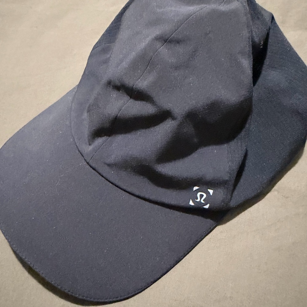 Lululemon Black Athletic Cap